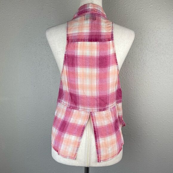 American Eagle Outfitters Sleeveless Button Down Shirt Size XS EUC - Picture 4 of 7
